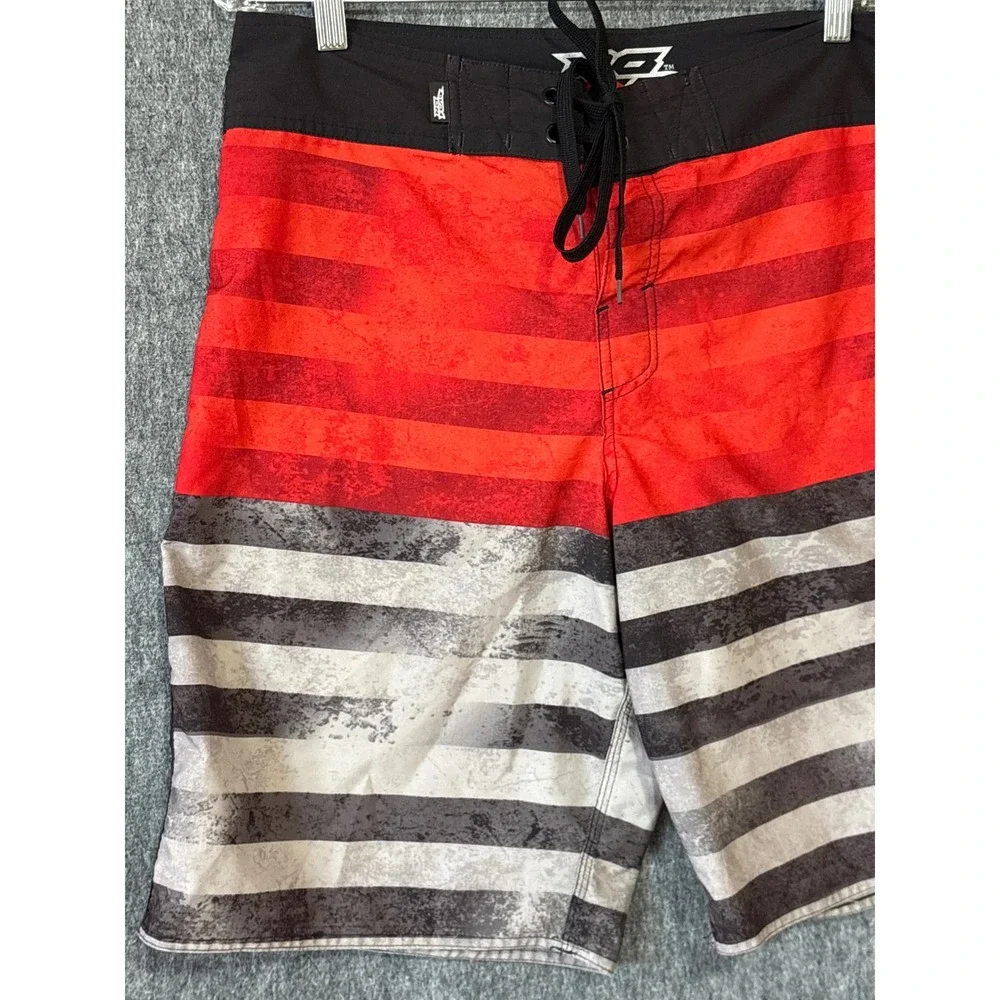 No Fear Mens Red Black Striped Board Shorts Swim Trunks Size 34 88B04086
